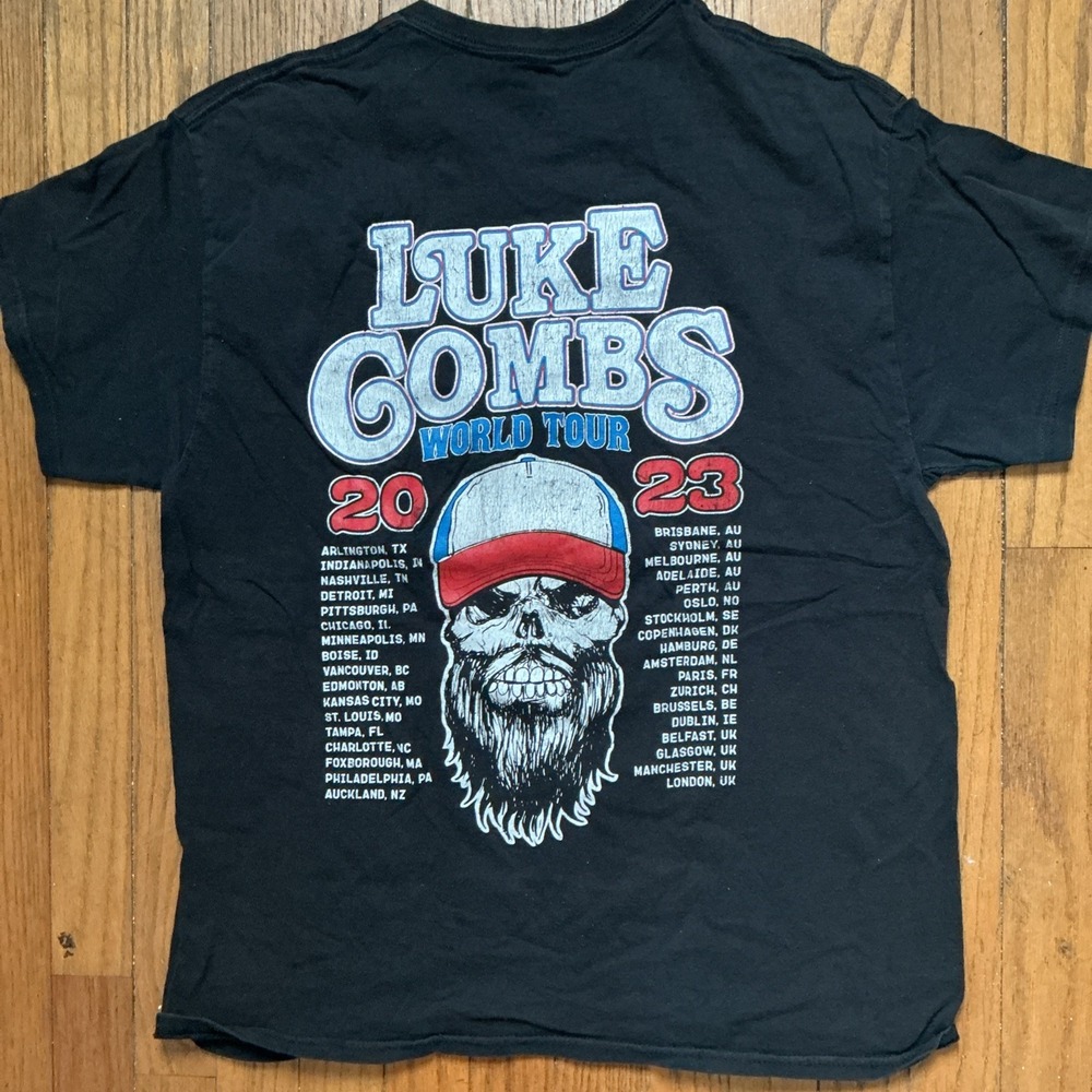 Luke Combs 2023 World Tour Black T-Shirt Mens Large Country Music Graphic Cotton